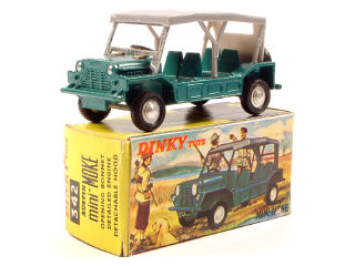 Lot 168 - DINKY TOYS GB (1)