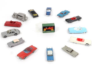 Lot 71 - DIVERS (14)