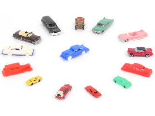 Lot 70 - DIVERS (14)