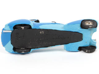 Lot 107 - AURORE MODELS (SUISSE) (1)