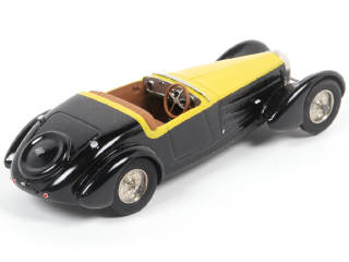 Lot 112 - AURORE MODELS (SUISSE) (1)