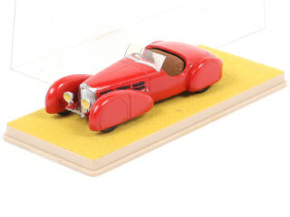 Lot 109 - AURORE MODELS (SUISSE) (1)