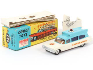 Lot 254 - CORGI TOYS (GB) (1)