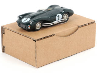 Lot 133 - DIVERS (GB) (1)