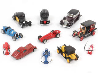 Lot 101 - DIVERS (11)