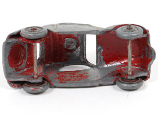 Lot 384 - DINKY TOYS (FRANCE) (1)