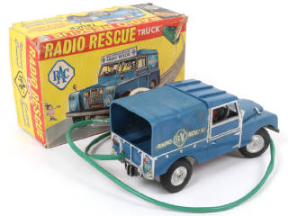 Lot 70 - MARX TOYS (1)