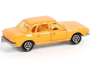 Lot 63 - MAJORETTE (FRANCE) (1)