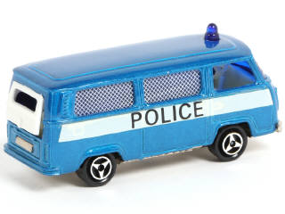Lot 82 - MAJORETTE (FRANCE) (1)