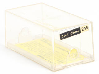 Lot 156 - MAJORETTE (FRANCE) (1)