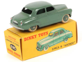 Lot 330 - DINKY TOYS (FRANCE) (1)