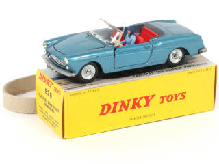 Lot 340 - DINKY TOYS (FRANCE) (1)
