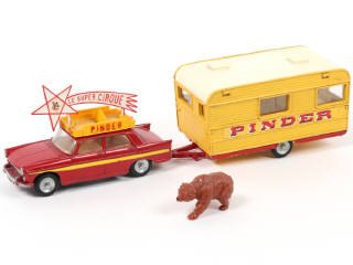 Lot 320 - DINKY TOYS (FRANCE) (1)