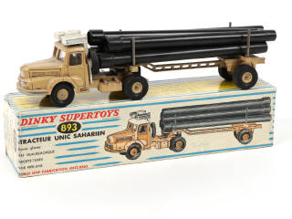 Lot 347 - DINKY TOYS (FRANCE) (1)
