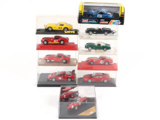 Lot 127 - DIVERS (10)