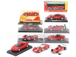 Lot 126 - DIVERS (10)