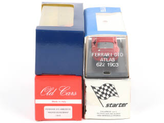 Lot 124 - DIVERS (4)