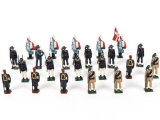 Lot 202 - TRADITION (FRANCE) (23)