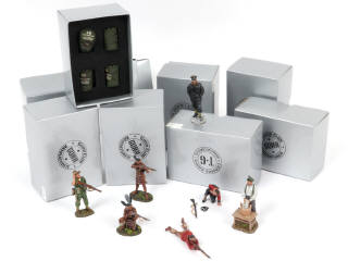Lot 74 - THOMAS GUNN MINIATURES (8)