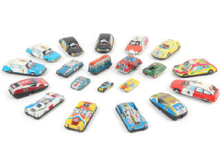 Lot 102 - DIVERS (20)