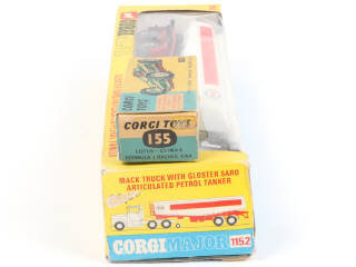 Lot 279 - CORGI TOYS (GB) (2)