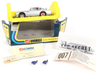 Lot 278 - CORGI TOYS (GB) (1)