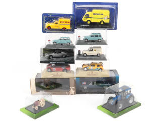 Lot 88 - DIVERS (12)
