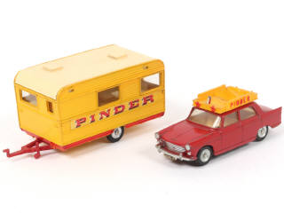 Lot 447 - DINKY TOYS (FRANCE) (2)
