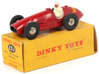 Lot 418 - DINKY TOYS (FRANCE) (1)