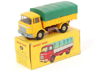Lot 443 - DINKY TOYS (FRANCE) (1)
