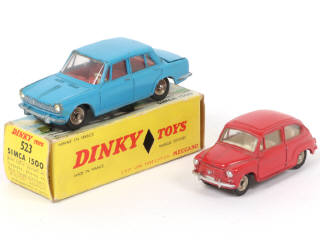 Lot 460 - DINKY TOYS (FRANCE) (2)