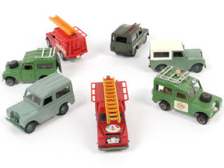 Lot 63 - DIVERS (7)