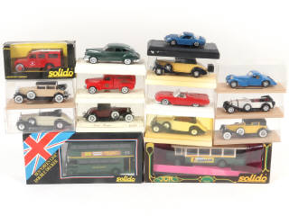 Lot 76 - DIVERS (15)