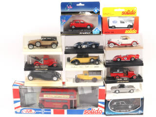 Lot 74 - DIVERS (14)