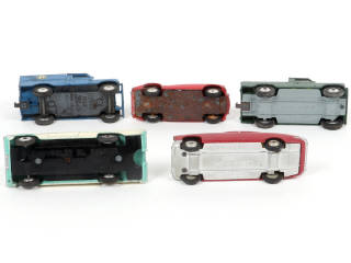 Lot 85 - DIVERS (GB) (5)