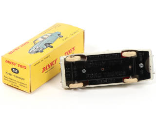 Lot 407 - DINKY TOYS (FRANCE) (1)