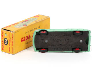 Lot 347 - DINKY TOYS (GB) (1)
