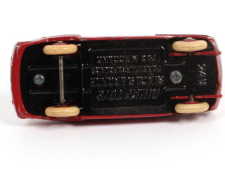 Lot 230 - DINKY TOYS (FRANCE) (1)
