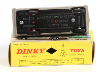 Lot 277 - DINKY TOYS (FRANCE) (1)