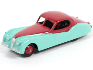 Lot 100 - DINKY TOYS (GB) (1)