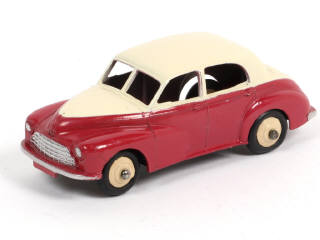 Lot 101 - DINKY TOYS (GB) (1)