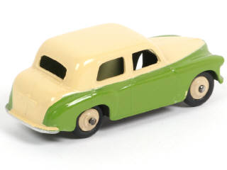 Lot 103 - DINKY TOYS (GB) (1)