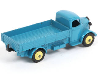 Lot 107 - DINKY TOYS (GB) (1)