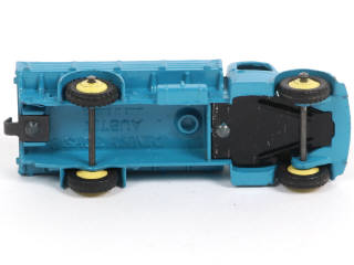 Lot 107 - DINKY TOYS (GB) (1)