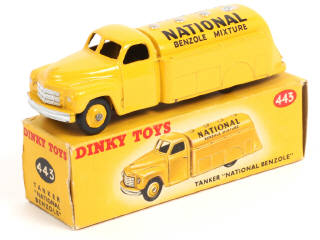 Lot 153 - DINKY TOYS (GB) (1)