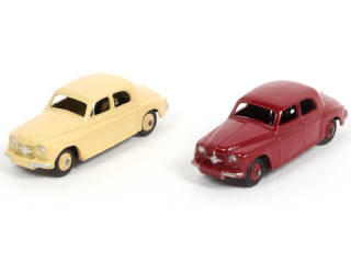 Lot 184 - DINKY TOYS (GB) (2)