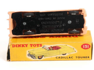 Lot 122 - DINKY TOYS (GB) (1)