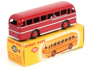 Lot 165 - DINKY TOYS (GB) (1)