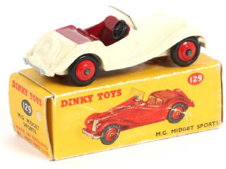 Lot 121 - DINKY TOYS (GB) (1)
