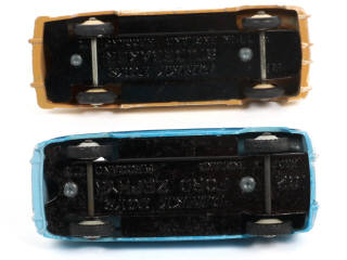 Lot 182 - DINKY TOYS (GB) (2)